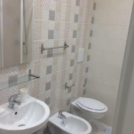 Bed & Breakfast Domuschiara